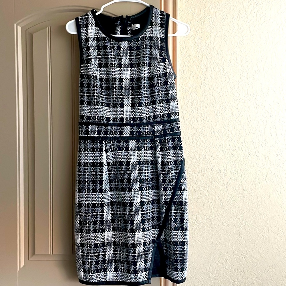 Gorgeous New York & Company dress